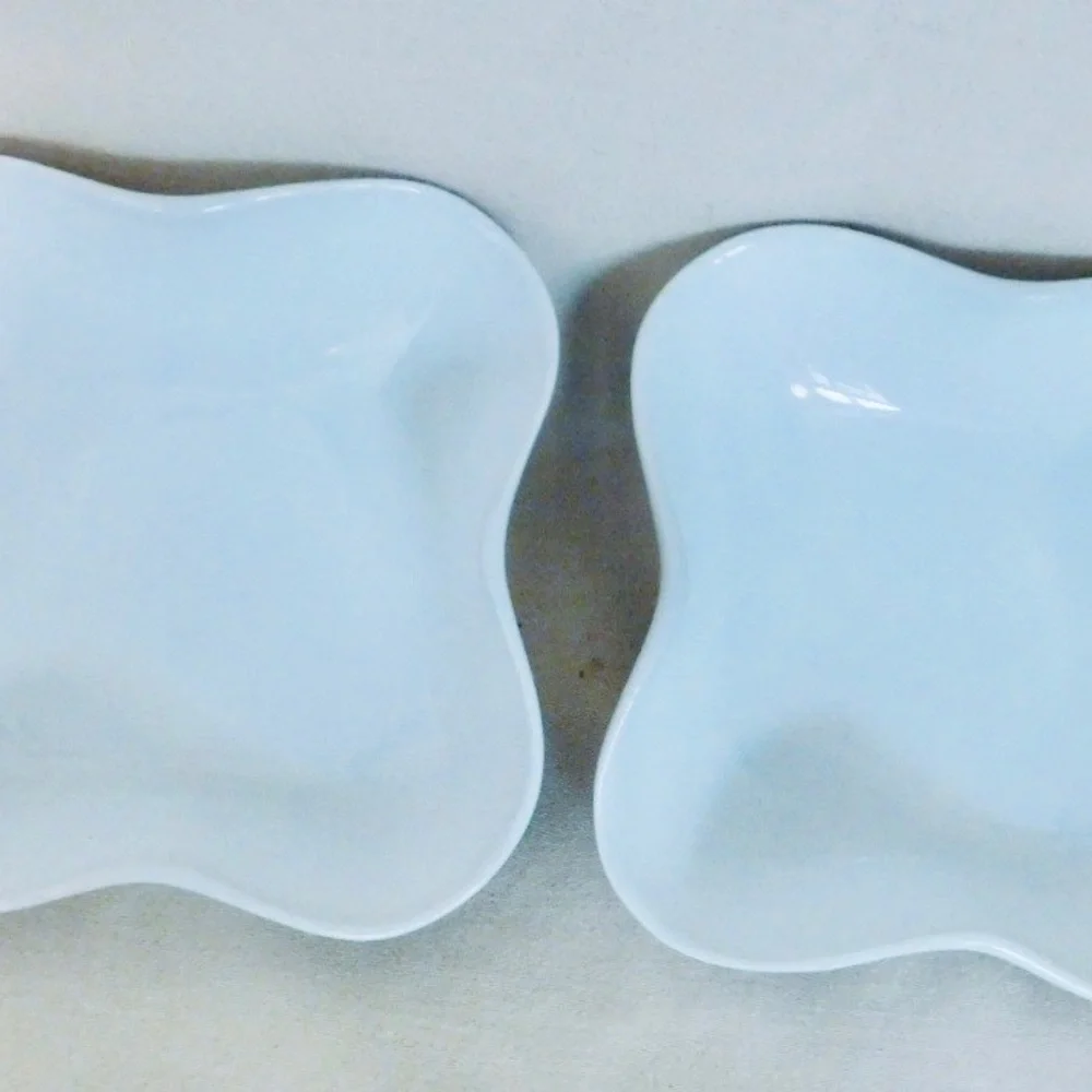 2 Crate & Barrel Ramekin scalloped edge dishes, White Cups for sauces, dips, etc